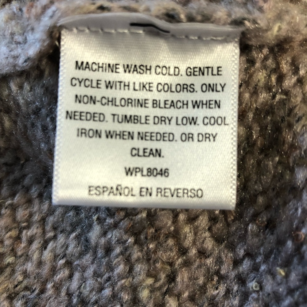 BAR III Wool Blend Hi Lo Eyelash Yarn Pullover Sweater Color Block  Sz Large - Picture 6 of 6